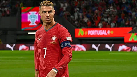HIỆU ỨNG RONALDO: INSTAGRAM CỦA ĐỘI TUYỂN BỒ ĐÀO NHA MẤT HÀNG TRĂM NGHÌN THEO DÕI SAU CR7 RỜI ĐỘI