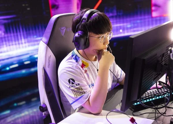 FUT ESPORTS VS T1: TRẬN SỐNG CÒN Ở VALORANT CHAMPIONS SHANGHAI